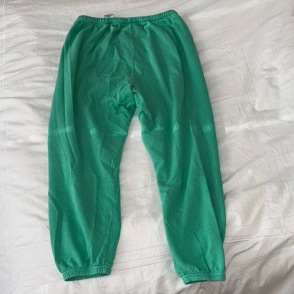 freecity Green Sweatpants - Picture 4 of 5